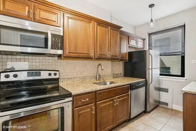 Kitchen at 130 Bay Ridge Parkway Apt 4S in Bay Ridge, Brooklyn