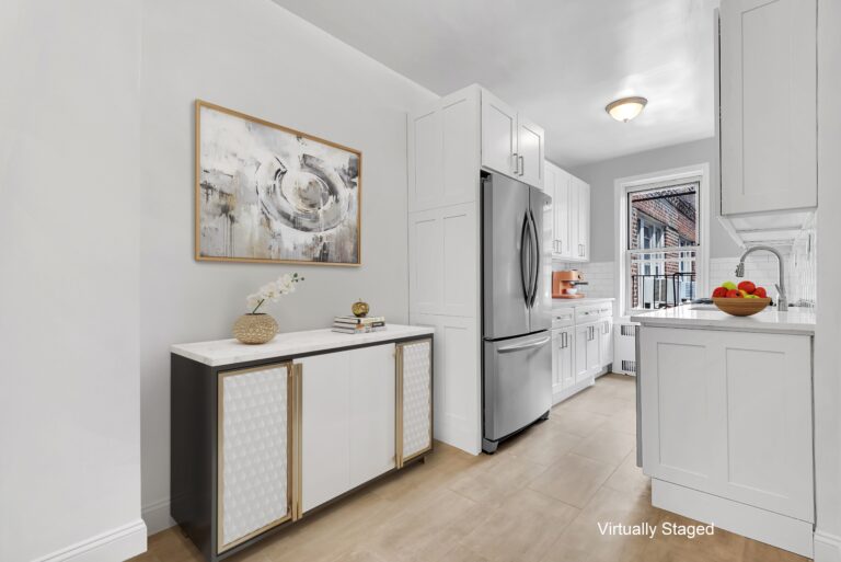 Eat-in kitchen 9281 Shore Road Apt 602 2 bedroom co-op Bay Ridge Brooklyn