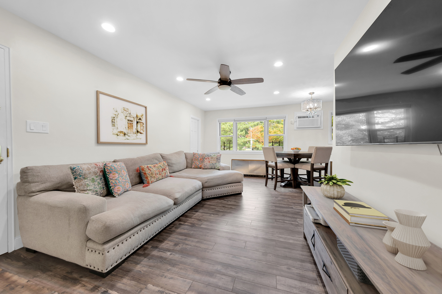 IND_349_Bay_8th_Street_Brooklyn_NY_10_Photo_Package_1_20250923-125923_finalCC