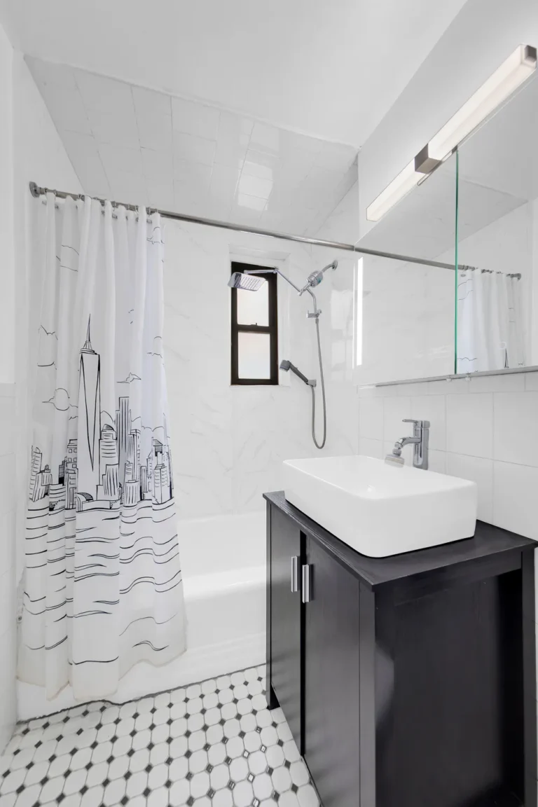 Bathroom 9040 Fort Hamilton Parkway 6E Co-op Bay Ridge Brooklyn
