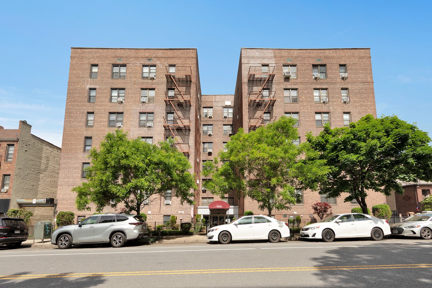 Brick co-op building at 9040 Fort Hamilton Parkway in Bay Ridge, Brooklyn