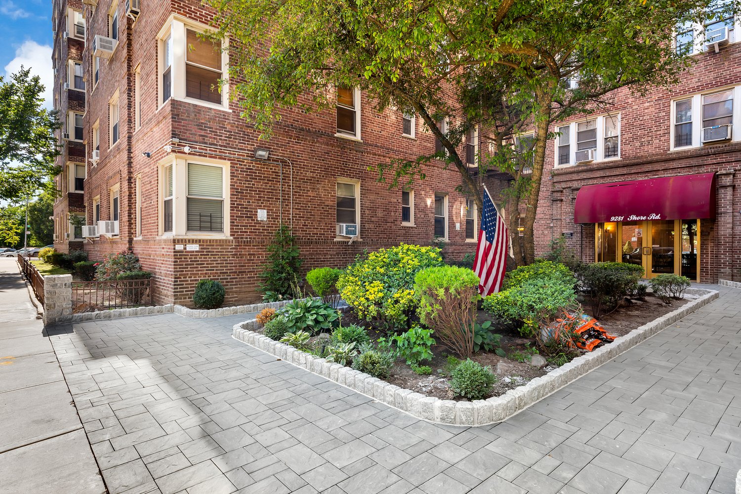Entrance of the co-op at 9281 Shore Road in Bay Ridge, Brooklyn